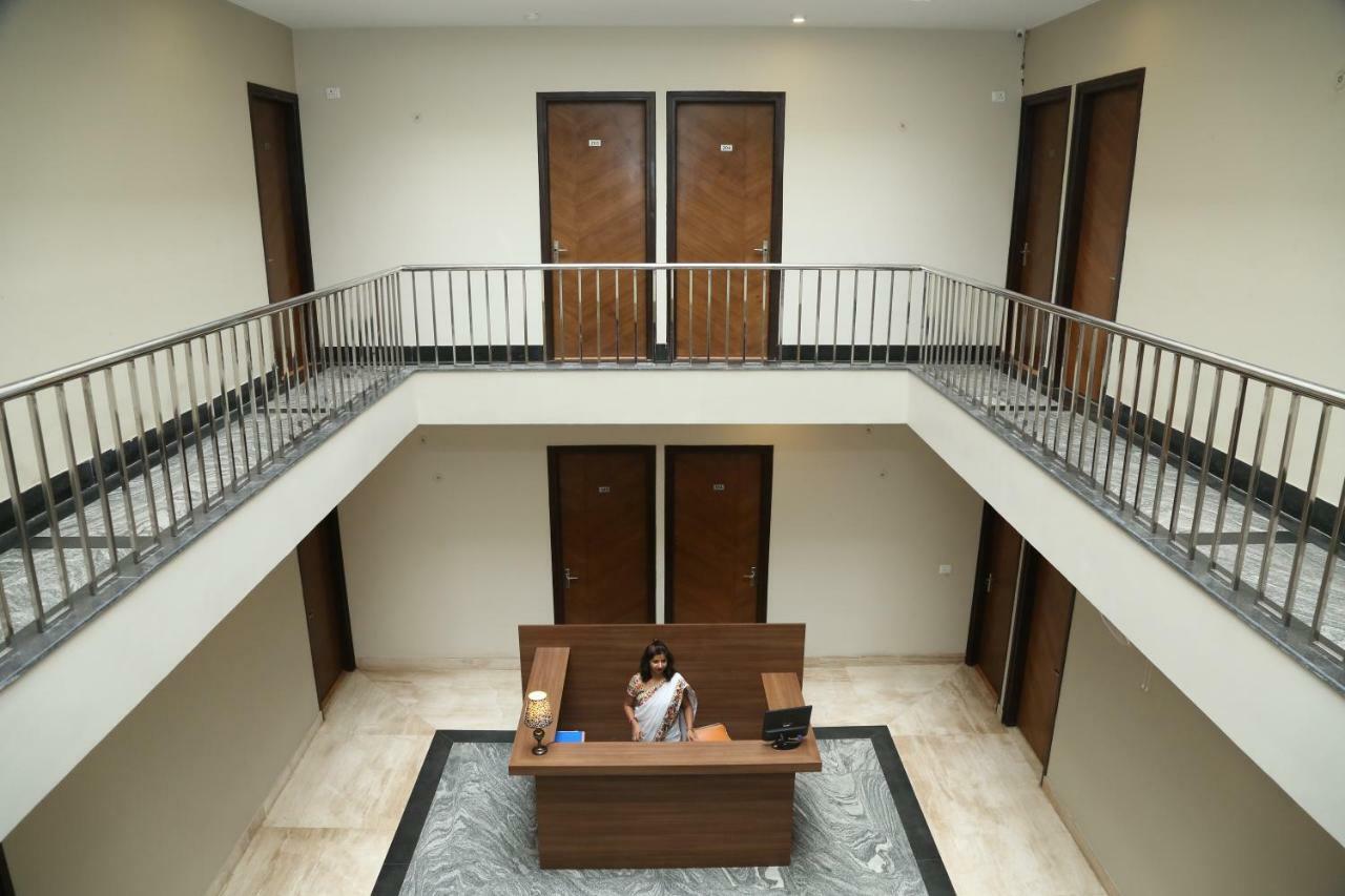 Royal Residence On Sohna Road Delhi  Luaran gambar